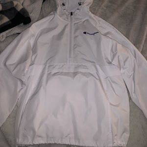 NEW CHAMPION WINDBREAKER